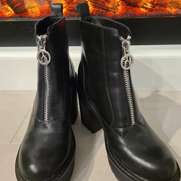 Browns Wishbone Platform leather ankle boots - Picture 2 of 3